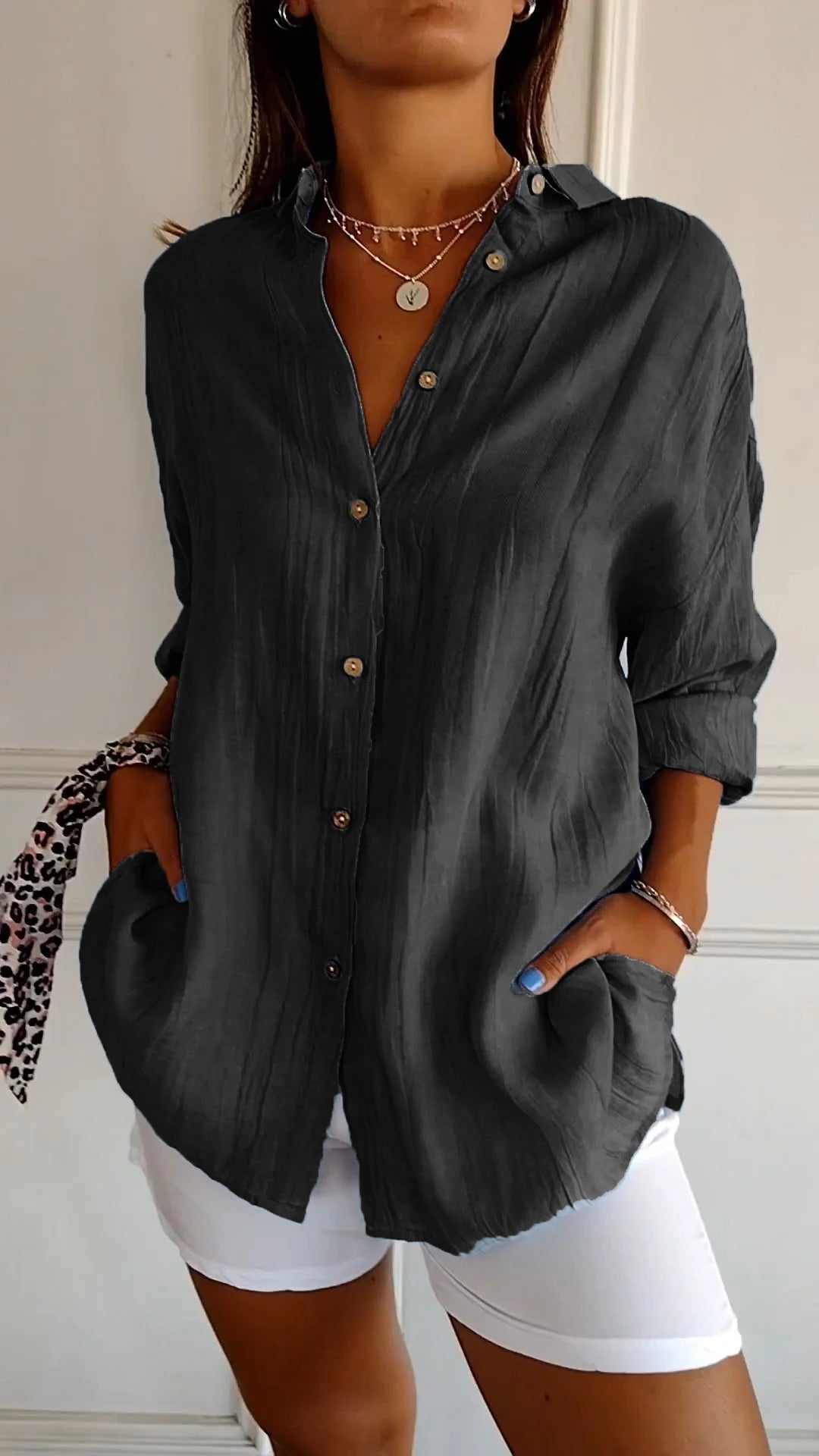 Sasha - Elegant Shirt with Pleated Style